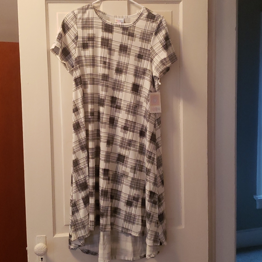 LuLaRoe Carly